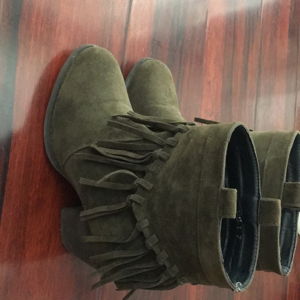 Booties - Picture 2 of 3
